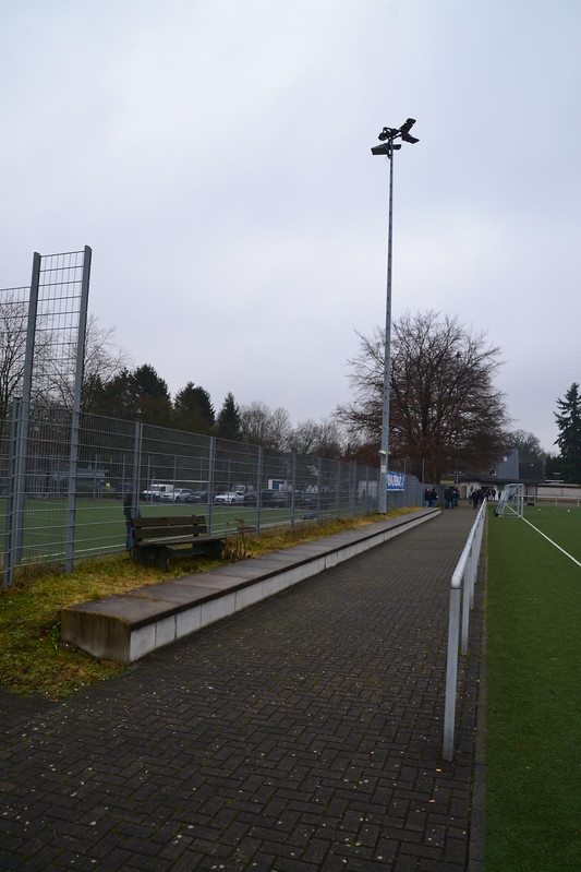 Sportplatz Flughafenstraße - Troisdorf-Altenrath