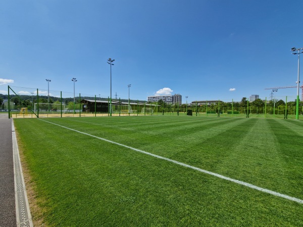 Sportanlage Heerenschürli Platz 14 - Zürich