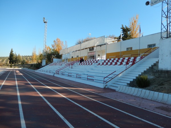 Estadio Nuevo Calvario - Montalbán de Córdoba, AN