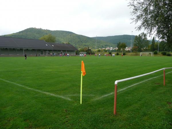 Dr. Kurt Kaiser Stadion - Göcklingen