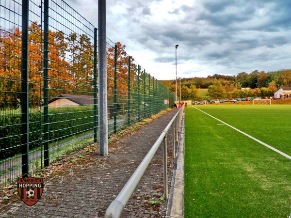 Sportplatz Am Kapellchen - Olpe-Oberveischede