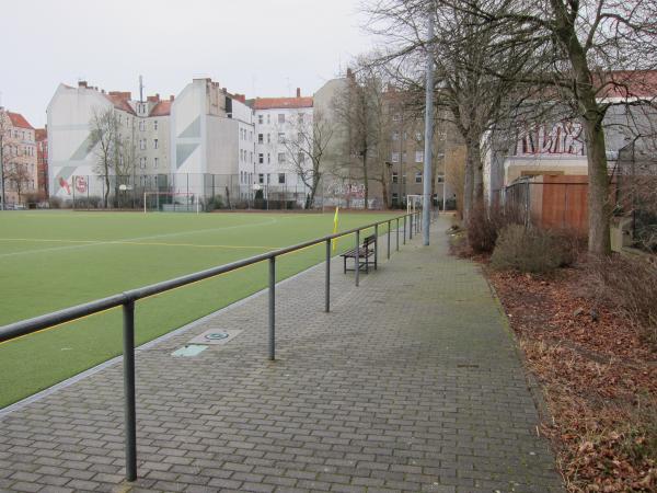 Sportplatz Ofener Straße - Berlin-Wedding