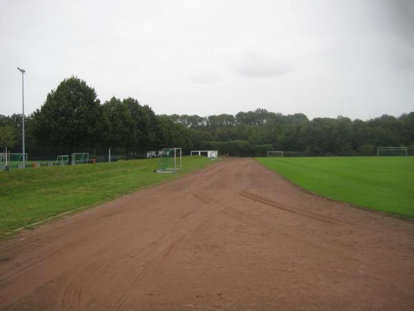 Bezirkssportanlage Reuschenberg - Neuss-Reuschenberg