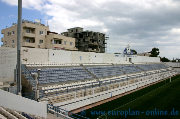 Stadio Antonis Papadopoulos - Lárnaka (Larnaca)