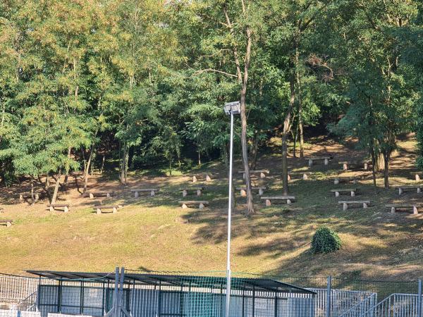 Štadión za traťou - Bratislava-Devínska Nová Ves