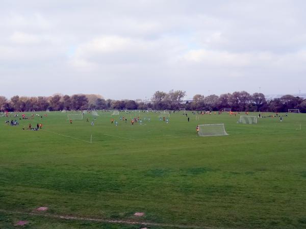 Hackney Marshes pitch E9 - Hackney Wick, Greater London