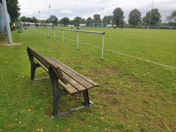 Leinestadion B-Platz - Seelze