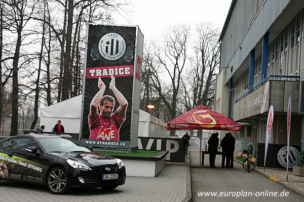 Fotbalový stadion Střelecký ostrov - České Budějovice