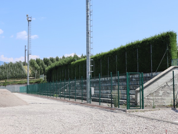 Campo Sportivo di Ville d'Anaunia - Tuenno