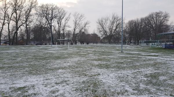 Sportplatz am Edelhof - Topfstedt-Obertopfstedt