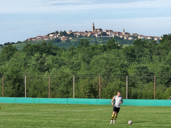 Gradski Stadion Brtonigla - Brtonigla