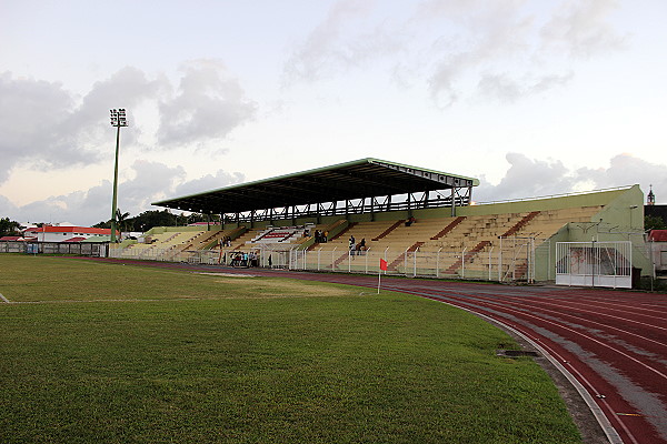 Stade Pierre Monnerville - Morne-à-l'Eau