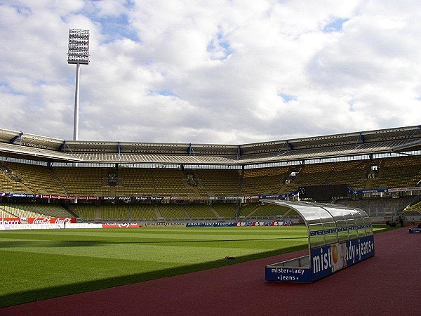 Max-Morlock-Stadion - Nürnberg-Dutzendteich