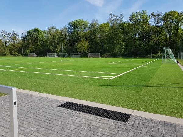 Sportanlage Kuhfortdamm Platz 2 - Potsdam-Golm