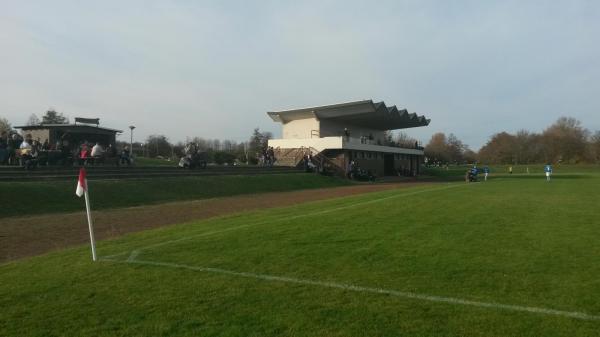Ludwig-Wedel-Stadion - Groß-Umstadt