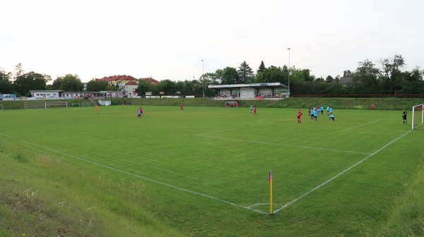 Steinfeldstadion - Theresienfeld
