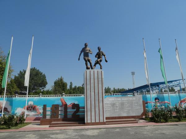 Markaziy stadioni Qo'qon - Qo'qon (Kokand)