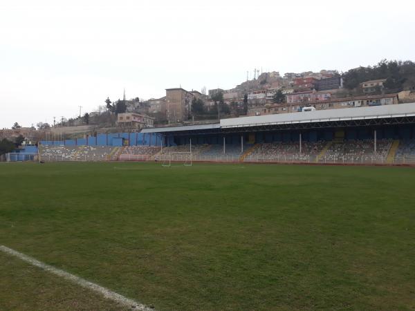 21 Kasım Şehir Stadyumu - Mardin