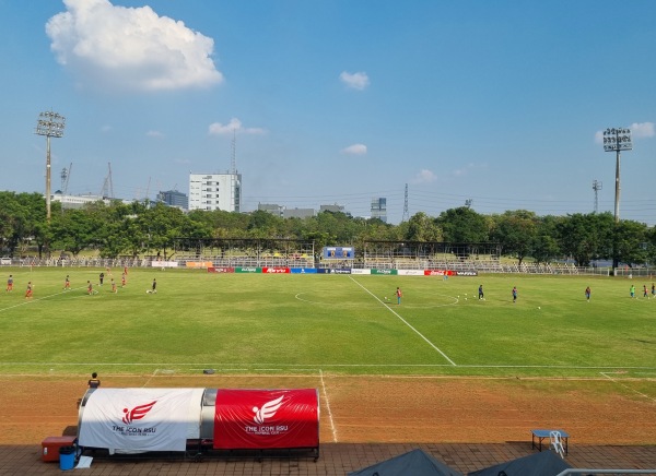 Bangkok University Stadium - Pathum Thani