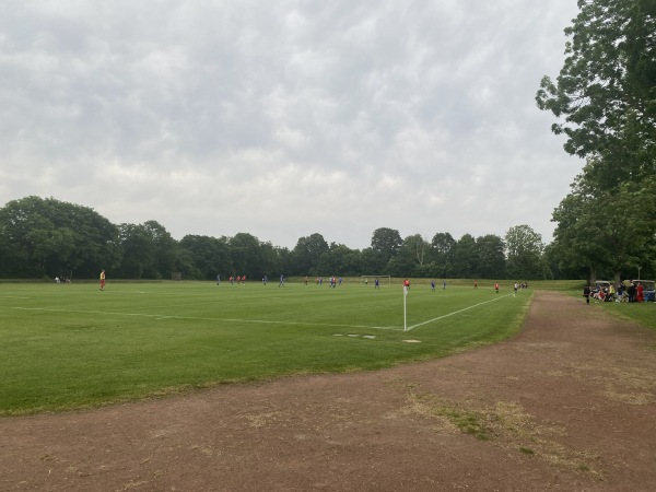 Bezirkssportanlage Kuhhirten Platz 5 - Bremen-Buntentor
