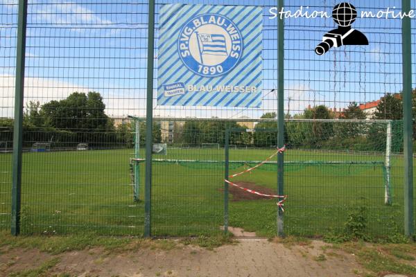 Sportplatz Rathausstraße - Berlin-Tempelhof