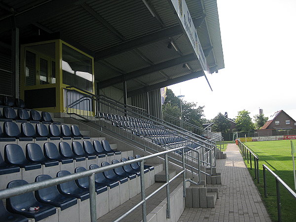 Sportanlage Nußbaumallee - Cloppenburg-Emstekerfeld