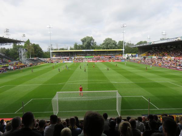 Stedelijk Sportstadion Daknam - Lokeren
