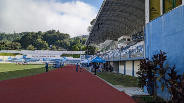 Estadio Nacional Las Delicias - Santa Tecla