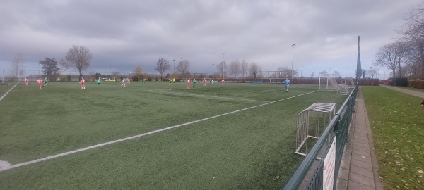 Sportpark De Westmaat - IJsselmeervogels veld 4 - Bunschoten-Spakenburg