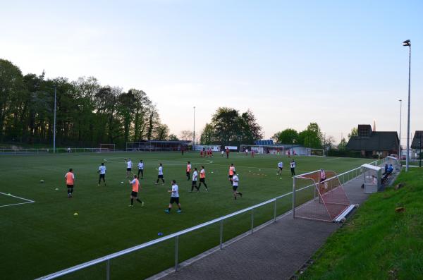 Sportplatz Düffelstraße - Bornheim/Rheinland-Walberberg
