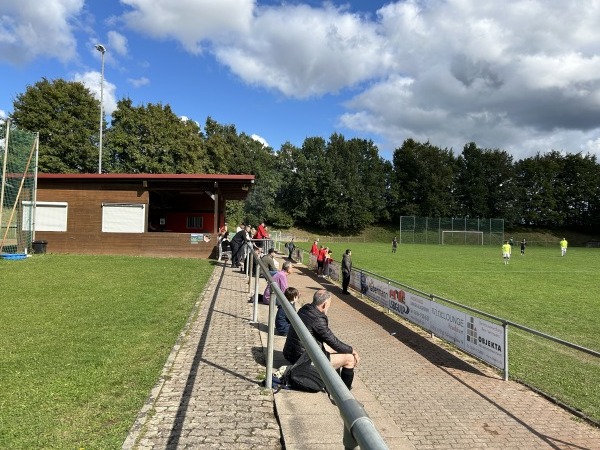 Sportanlage am Bahndamm - Nidderau-Heldenbergen