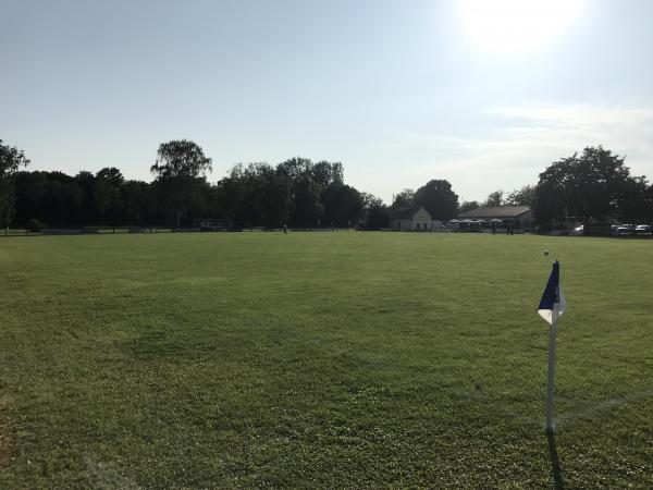 Stadion an der Sandgrube - Karlsruhe-Neureut
