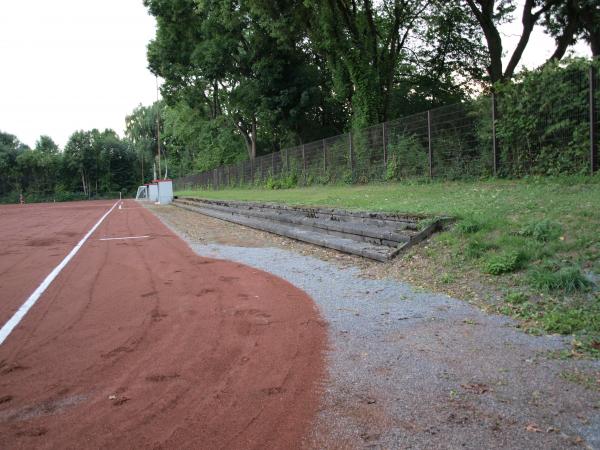 Bezirkssportanlage Am Hessenteich Platz 2 - Bochum-Langendreer