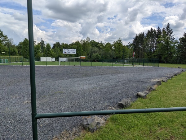 Sportplatz Lahr - Waldbrunn/Westerwald-Lahr
