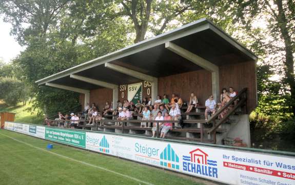 Stadion auf dem Hungerberg - Gessertshausen-Margertshausen