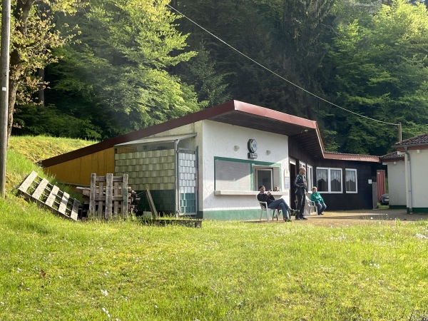 Waldstadion - Lemberg-Glashütte
