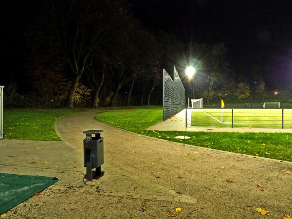 Sportplatz am Volkshaus / Stratmanns Hof - Herne-Röhlinghausen