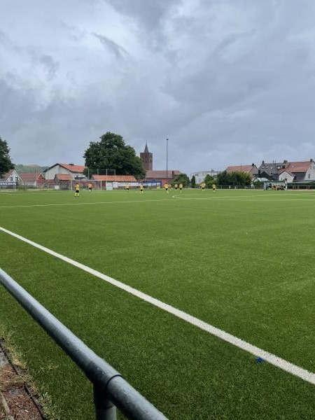 Ludwig-Zeitz-Stadion Nebenplatz - Sulzbach/Saar-Hühnerfeld