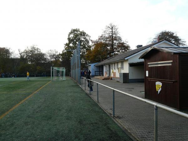 Sportplatz am Bahnhof - Bürstadt-Riedrode