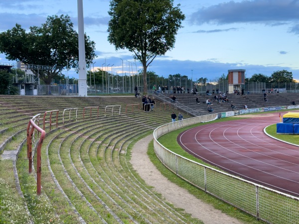 Helmut-Schön-Sportpark - Wiesbaden