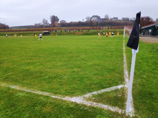 Sportanlage an der Bahnlinie - Nonnenhorn