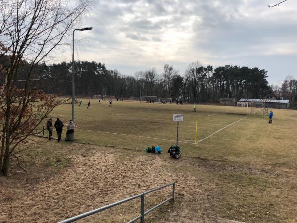 Sportplatz Zum Burgberg 2 - Zossen-Wünsdorf