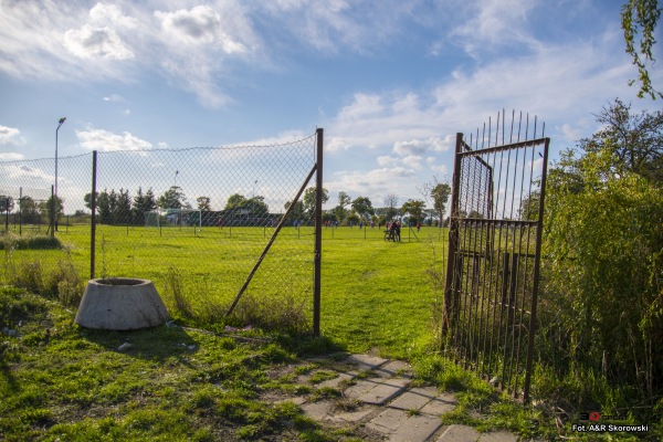 Boisko w Miłoradzie - Miłoradz