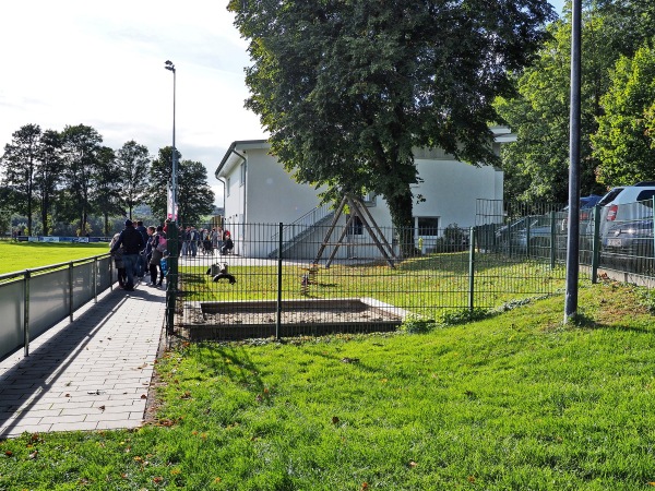 Sportanlage am Hainberg - Lichtenau/Westfalen-Atteln