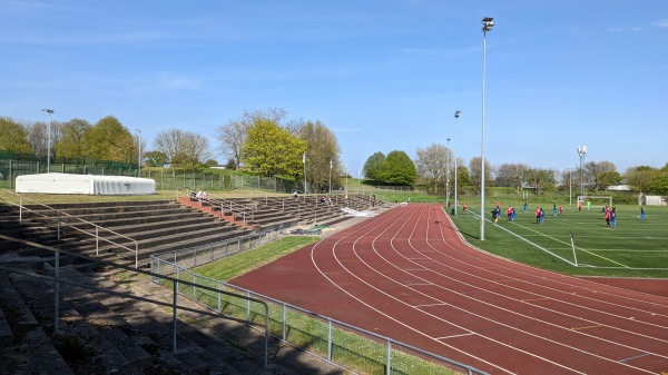 White Hart Lane Community Sports Centre - Wood Green, Greater London