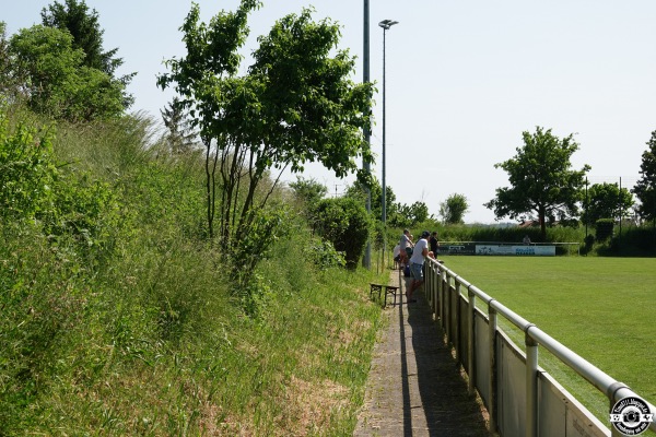 Sportanlage An der Hohlen Eiche Platz 2 - Leonberg-Gebersheim