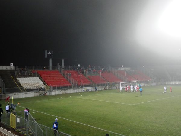 Dunaújváros Stadion - Dunaújváros