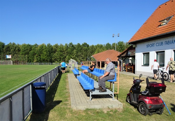 Fotbalové hřiště TJ Velké Bílovice - Velké Bílovice
