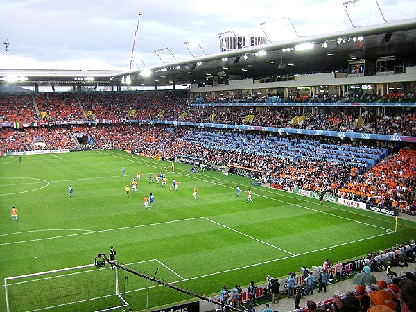 STADE DE SUISSE Wankdorf Bern - Bern STADE DE SUISSE Wankdorf Bern - Bern