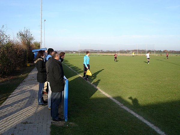 Sportzentrum Pattenser Straße - Sarstedt-Schliekum